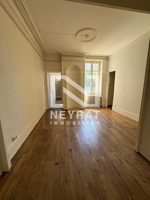 APPARTEMENT T2 A LOUER - DIJON - 39.28 m2 - 570€ charges comprises par mois