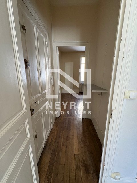 APPARTEMENT T2 - DIJON - 39.28 m2 - LOU&Eacute;