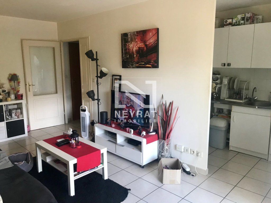 APPARTEMENT T2 A LOUER - DIJON - 40.03 m2 - 550,78€ charges comprises par mois