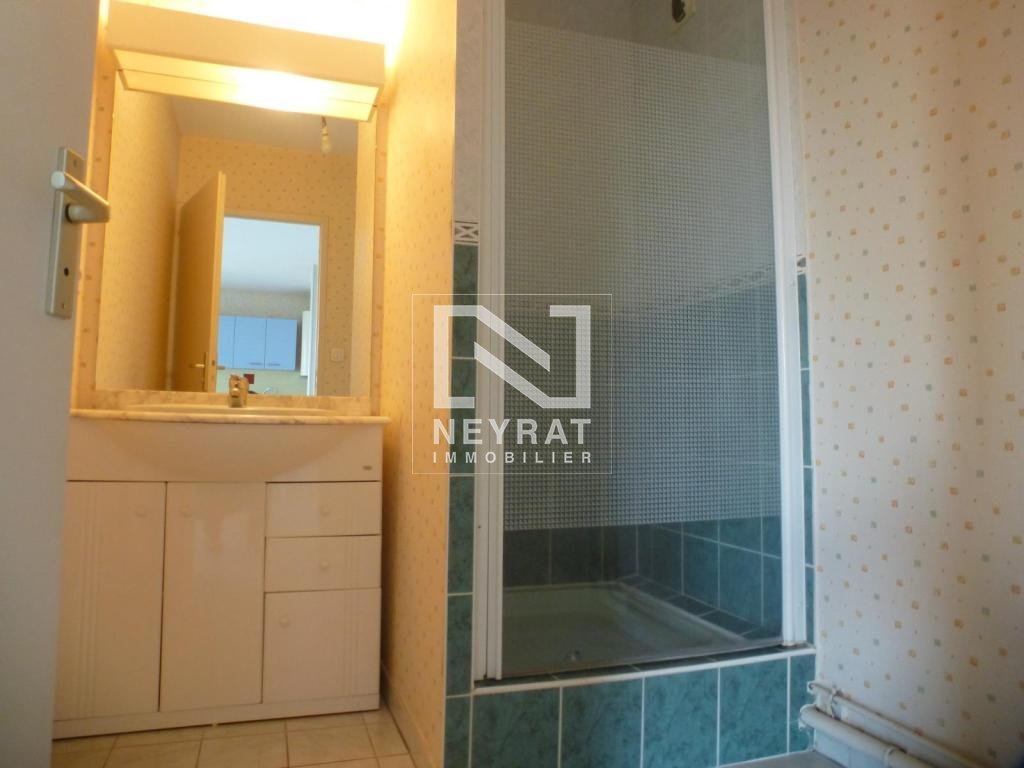 APPARTEMENT T2 - DIJON Toison d or - 51.44 m2 - LOU&Eacute;