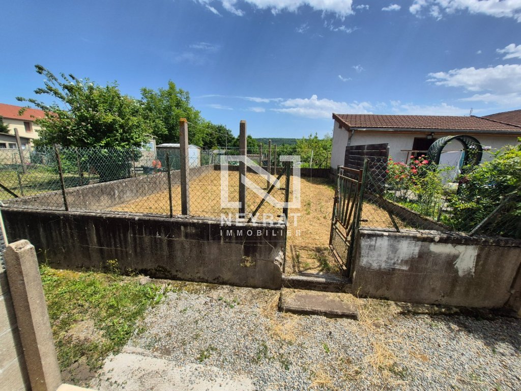 APPARTEMENT T2 - EPINAC - 65 m2 - LOU&Eacute;