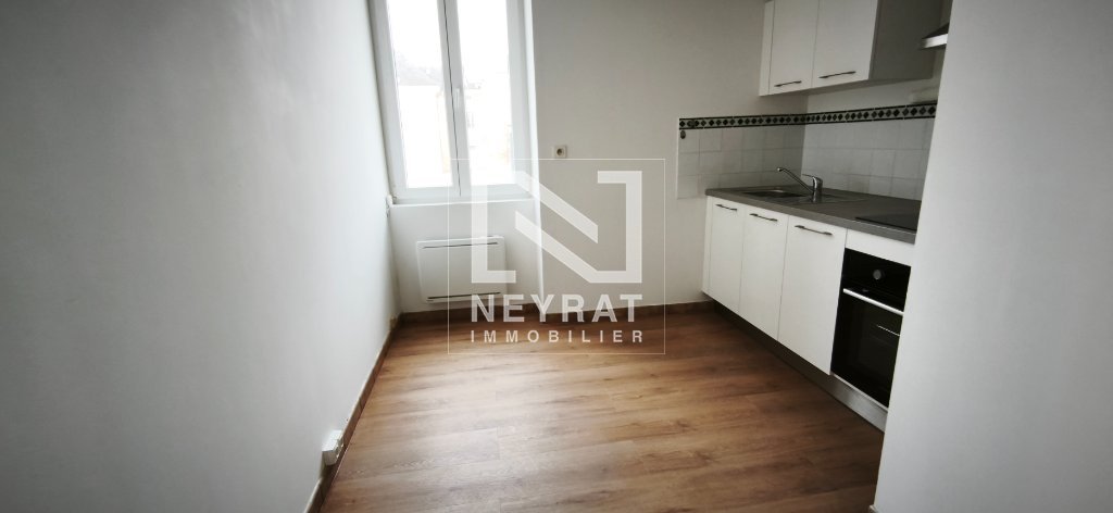 APPARTEMENT T2 A LOUER - GIVRY - 52.48 m2 - 620�&euro; charges comprises par mois