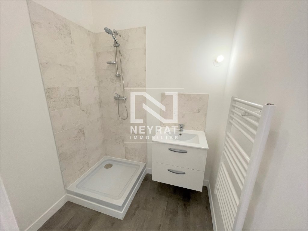 Lot 3 A LOUER - GUEUGNON - 37.4 m2 - 355 &euro; charges comprises par mois