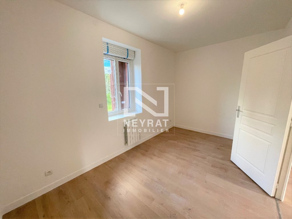 Lot 2 A LOUER - GUEUGNON - 37.6 m2 - 355 &euro; charges comprises par mois