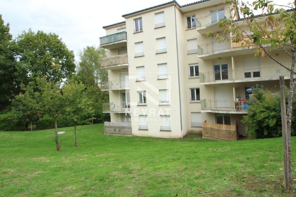 APPARTEMENT T2 A LOUER - LE CREUSOT - 37 m2 - 360 &euro; charges comprises par mois