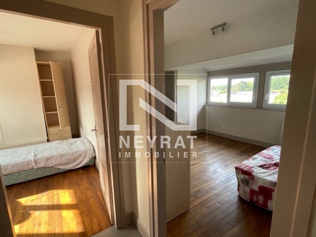 APPARTEMENT T2 A LOUER - LE CREUSOT - 34 m2 - 375 &euro; charges comprises par mois