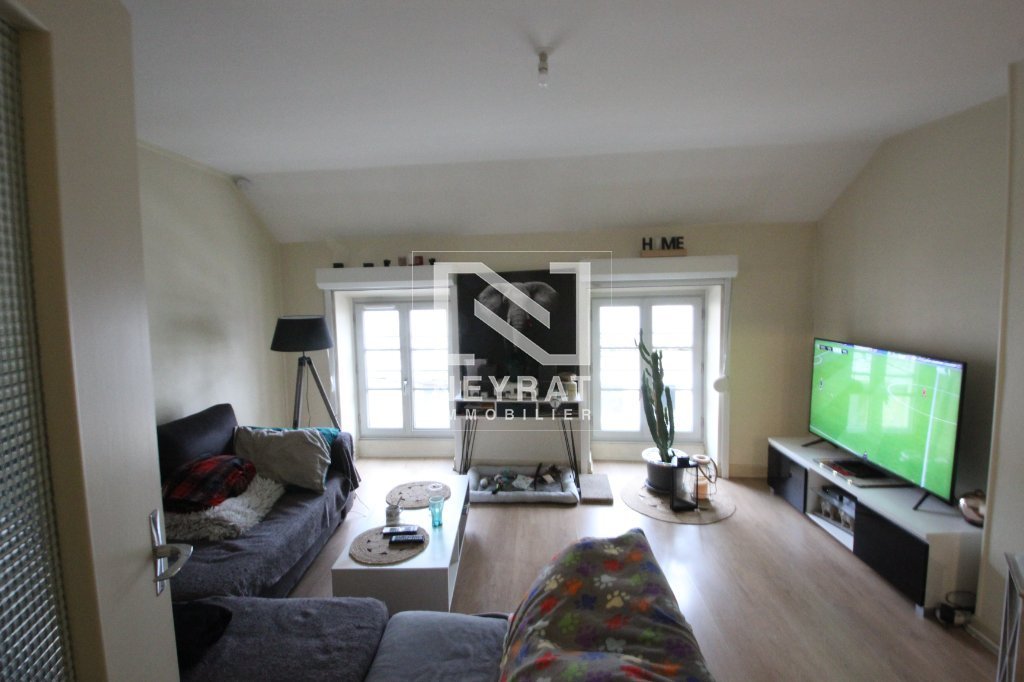APPARTEMENT T2 A LOUER - LOUHANS - 65 m2 - 550 € charges comprises par mois