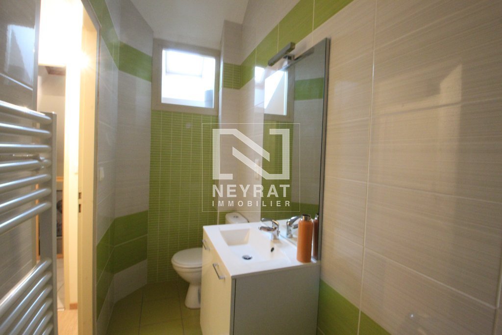 APPARTEMENT T2 A LOUER - LOUHANS - 65 m2 - 550 € charges comprises par mois