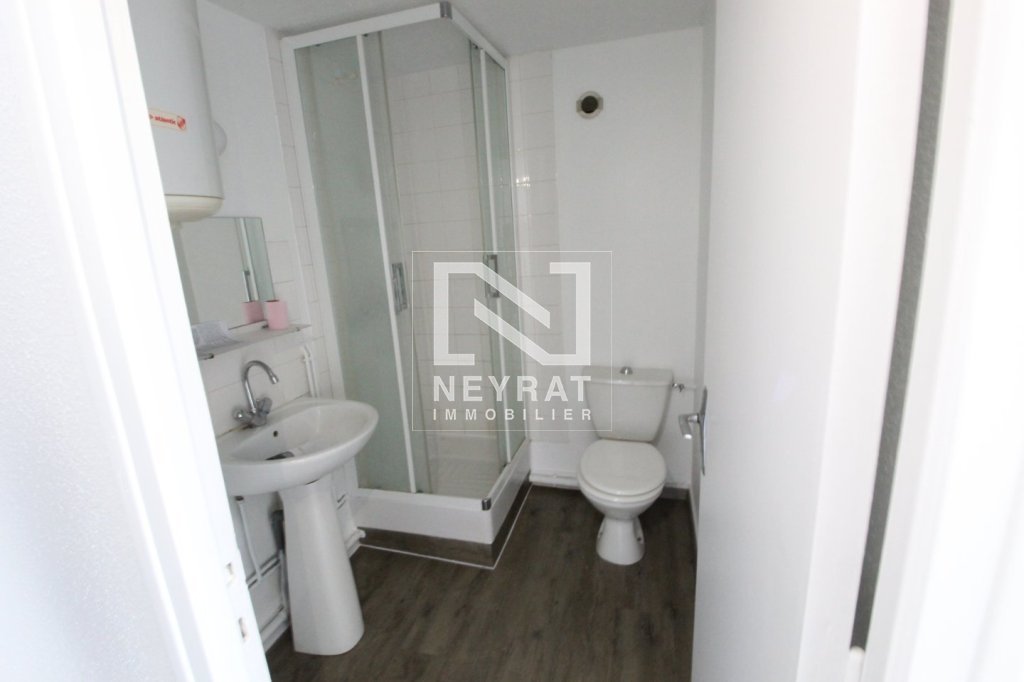 APPARTEMENT T2 A LOUER - LOUHANS - 21.59 m2 - 330�&euro; charges comprises par mois