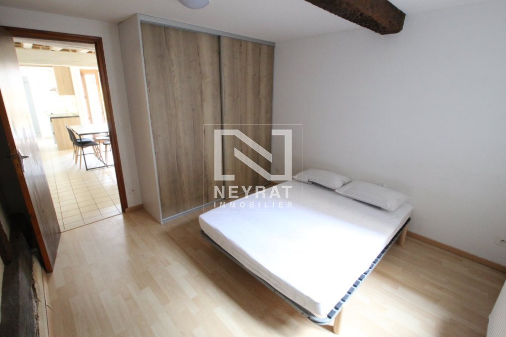 APPARTEMENT T2 - LOUHANS - 37 m2 - LOU&Eacute;