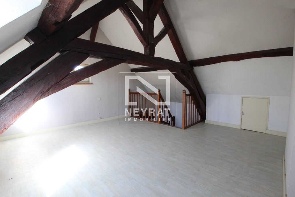 T2 duplex 35 m� � Louhans 456 � CC