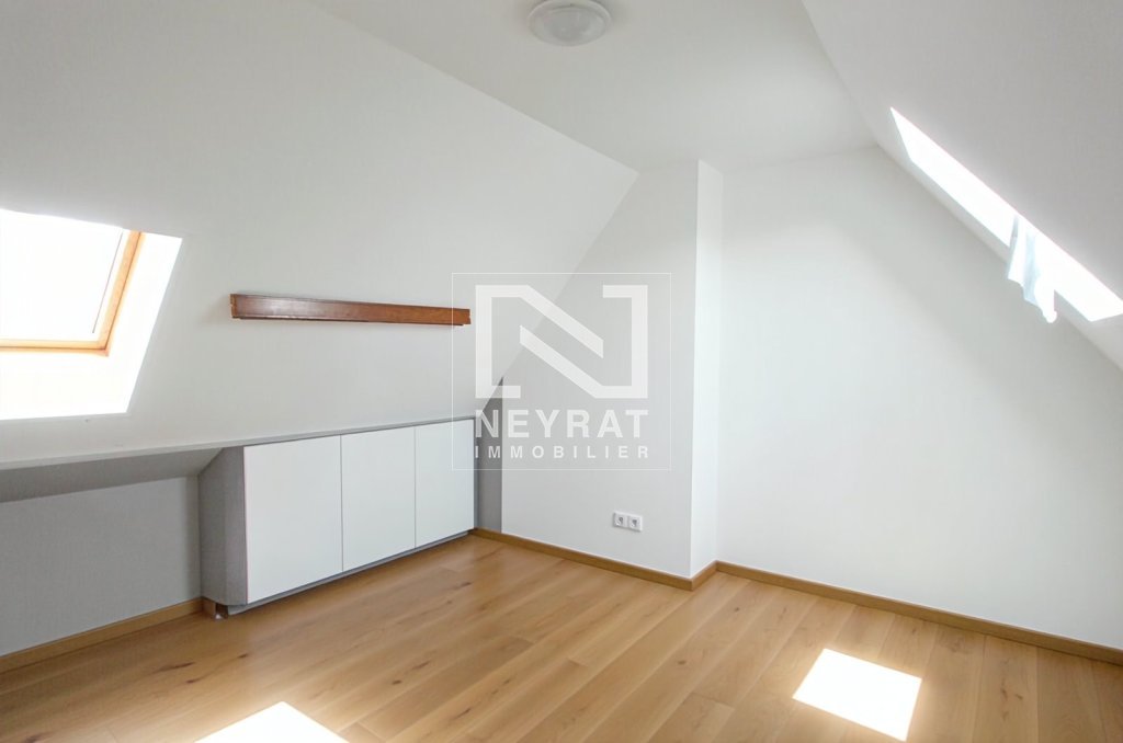 T2 DUPLEX A LOUER - LOUHANS - 48.2 m2 - 490 &euro; charges comprises par mois