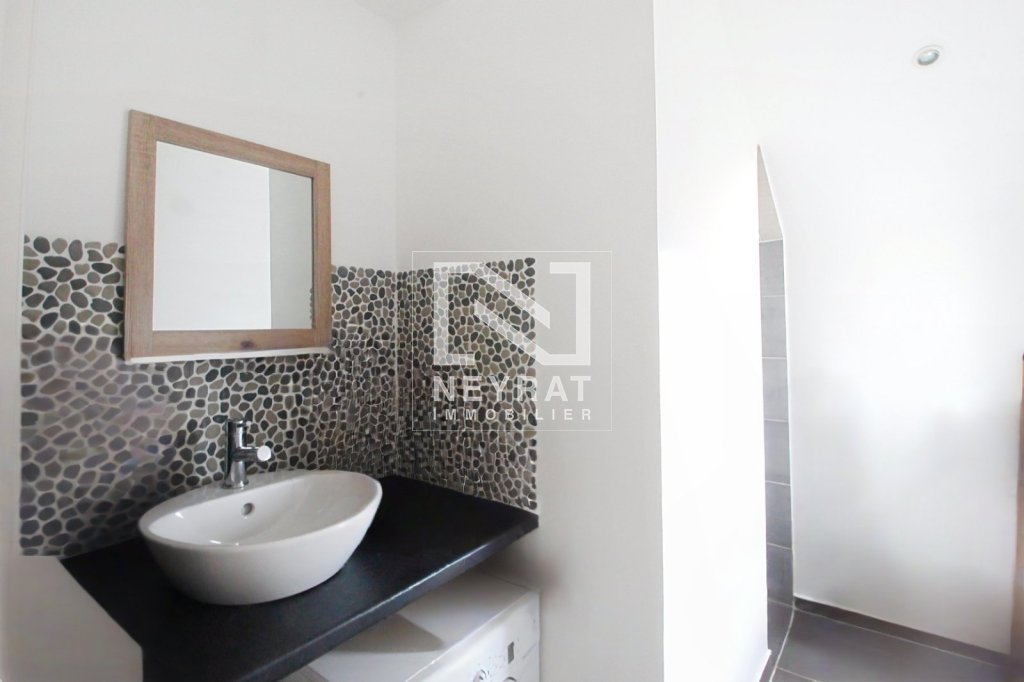 T2 DUPLEX A LOUER - LOUHANS - 48.2 m2 - 490 &euro; charges comprises par mois