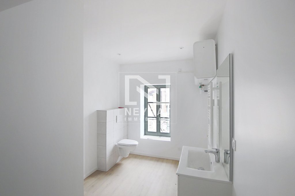 APPARTEMENT T2 A LOUER - LOUHANS - 44.8 m2 - 600 &euro; charges comprises par mois
