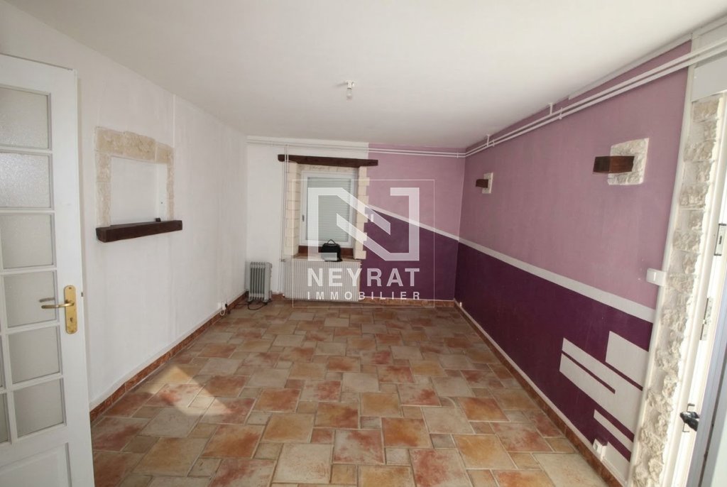 APPARTEMENT T2 A LOUER - LOUHANS - 53 m2 - 625 &euro; charges comprises par mois