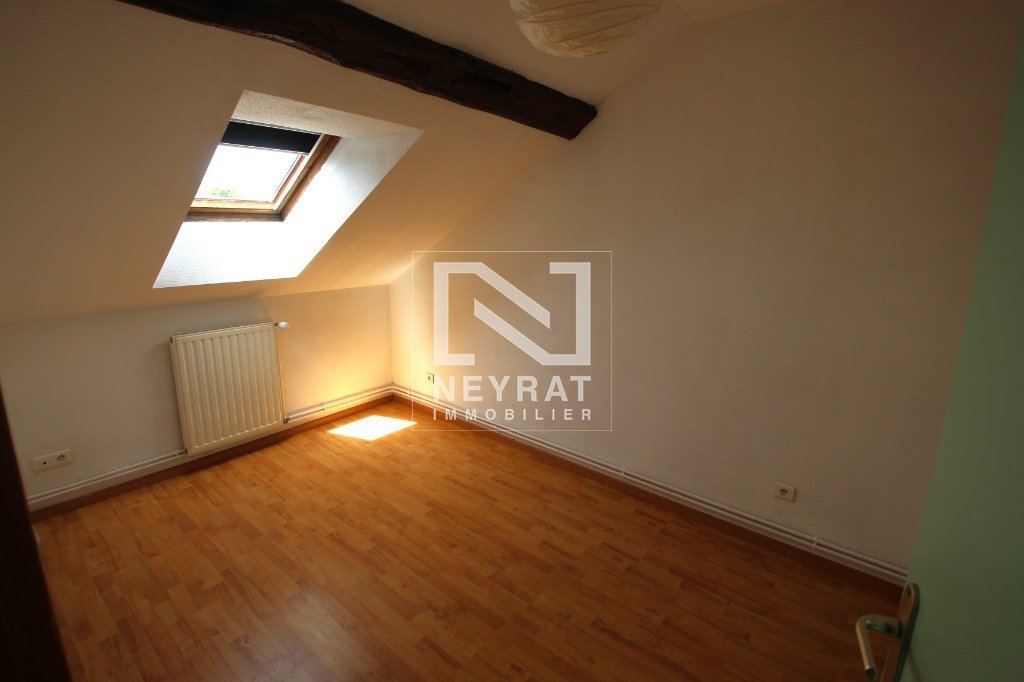APPARTEMENT T2 A LOUER - LOUHANS - 35 m2 - 400 &euro; charges comprises par mois