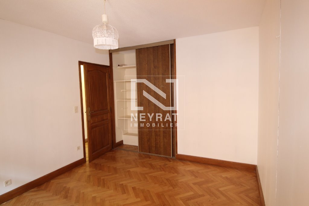 APPARTEMENT T2 A LOUER - LOUHANS - 62 m2 - 490 &euro; charges comprises par mois