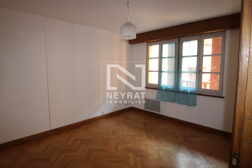 APPARTEMENT T2 A LOUER - LOUHANS - 62 m2 - 490 &euro; charges comprises par mois