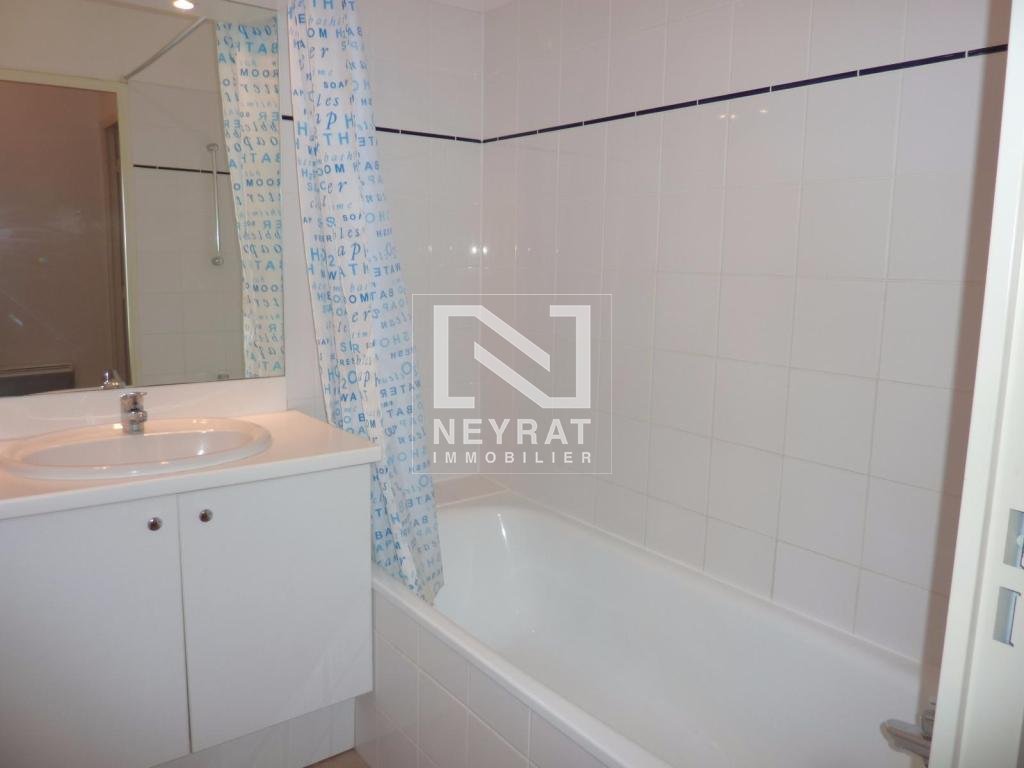 APPARTEMENT T2 - LUX - 45.41 m2 - LOU&Eacute;