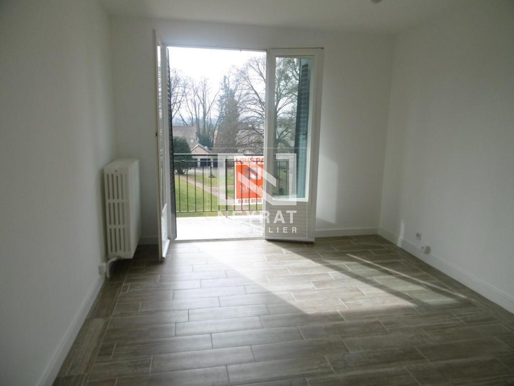 APPARTEMENT T2 A LOUER - PARAY LE MONIAL - 52.2 m2 - 435€ charges comprises par mois