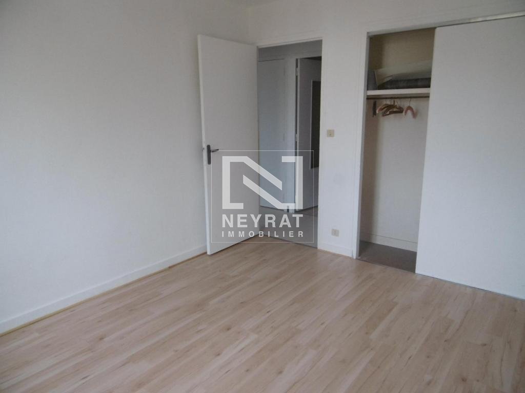 APPARTEMENT T2 A LOUER - PARAY LE MONIAL - 52.35 m2 - 408�&euro; charges comprises par mois