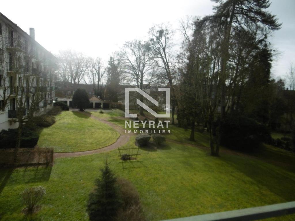 APPARTEMENT T2 A LOUER - PARAY LE MONIAL - 52.35 m2 - 408�&euro; charges comprises par mois