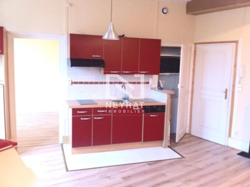 APPARTEMENT T2 A LOUER - PARAY LE MONIAL - 34.8 m2 - 410�&euro; charges comprises par mois