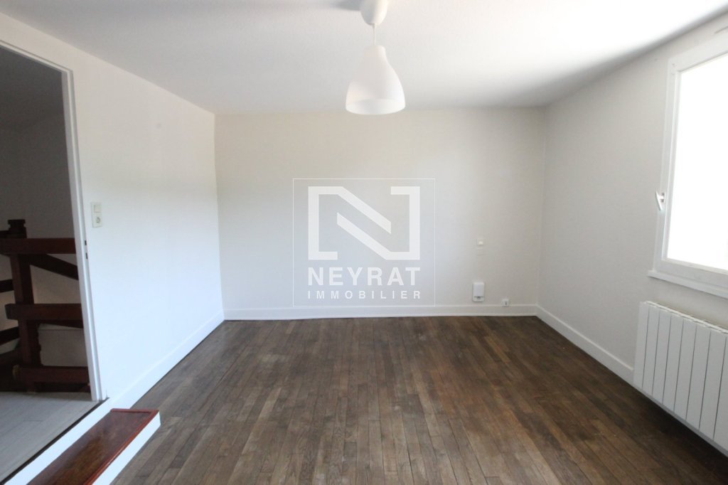 APPARTEMENT T2 A LOUER - ROMENAY - 43.79 m2 - 395 &euro; charges comprises par mois