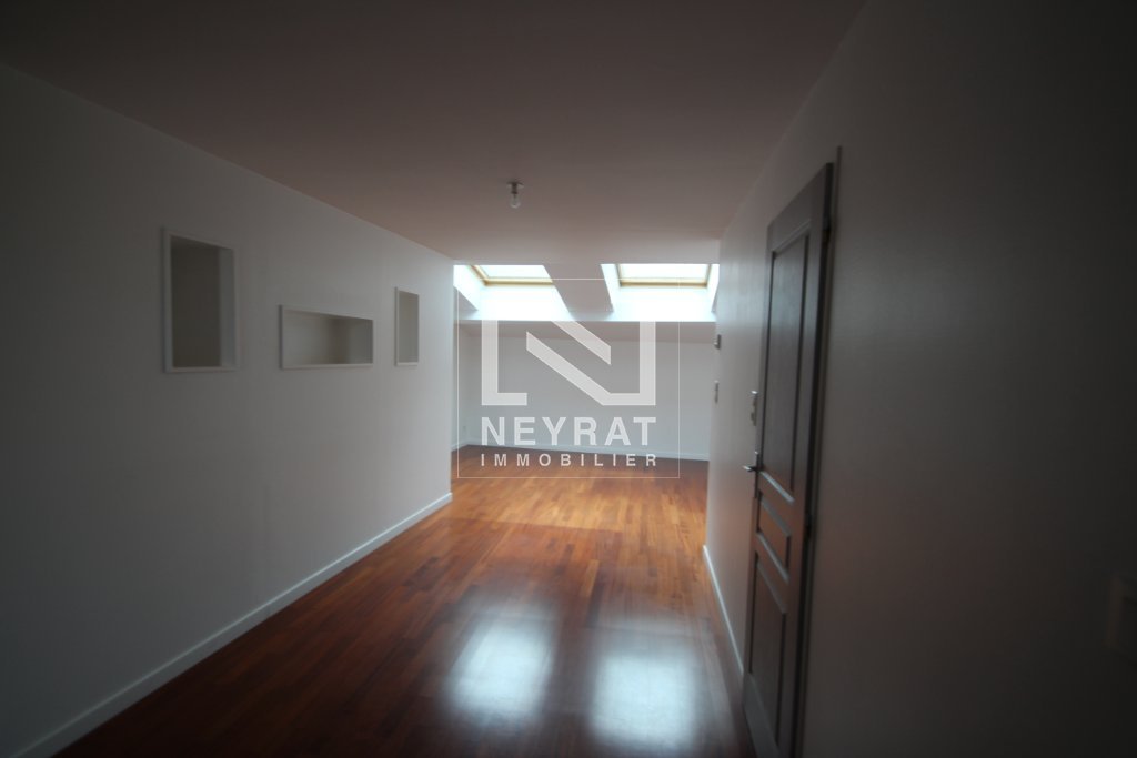 APPARTEMENT T2 - RULLY - 60.53 m2 - LOU&Eacute;