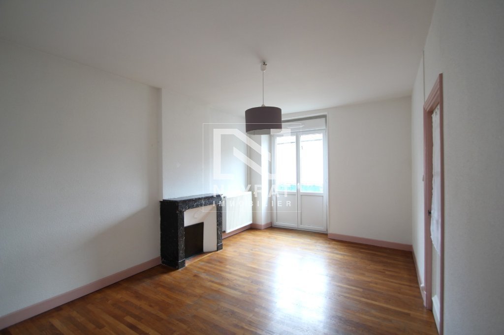 APPARTEMENT T2 - RULLY - 56.4 m2 - LOU&Eacute;