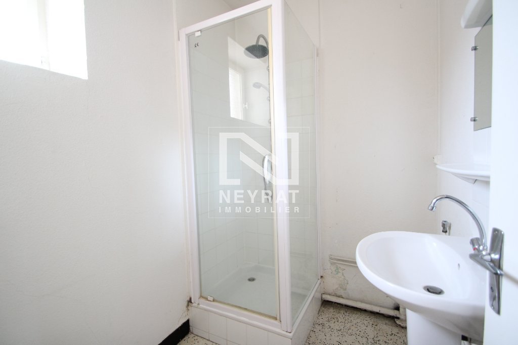 APPARTEMENT T2 - RULLY - 56.4 m2 - LOU&Eacute;