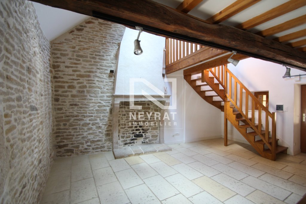 APPARTEMENT T2 A LOUER - RULLY - 42.5 m2 - 480�&euro; charges comprises par mois