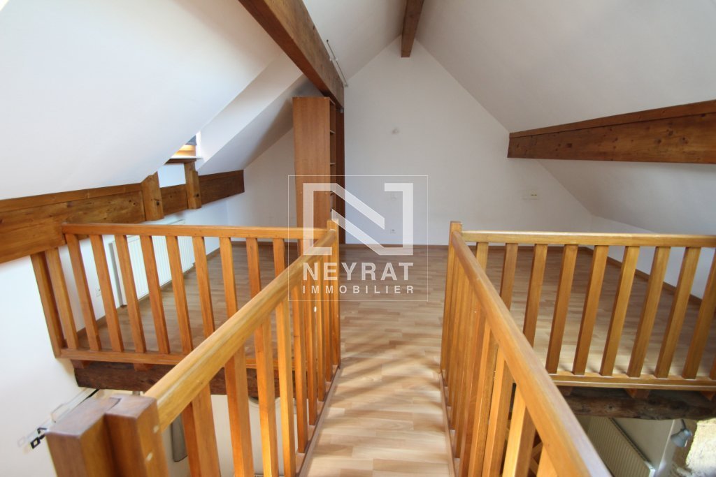 APPARTEMENT T2 A LOUER - RULLY - 42.5 m2 - 480�&euro; charges comprises par mois