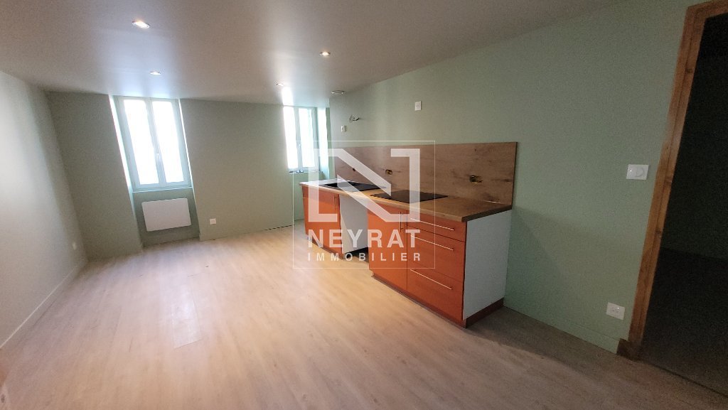APPARTEMENT T2 - SENNECEY LE GRAND - 31.05 m2 - LOU&Eacute;