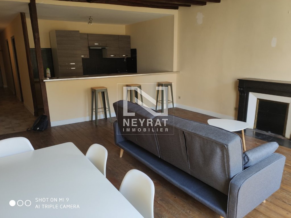 APPARTEMENT T2 - SENNECEY LE GRAND - 54.07 m2 - LOU&Eacute;