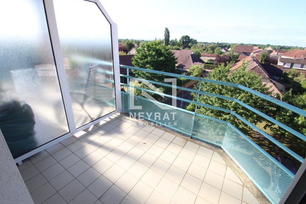 APPARTEMENT T2 A LOUER - ST GERMAIN DU BOIS - 55.95 m2 - 595€ charges comprises par mois