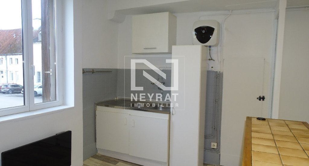 APPARTEMENT T2 A LOUER - ST JEAN DE LOSNE - 46.12 m2 - 500�&euro; charges comprises par mois