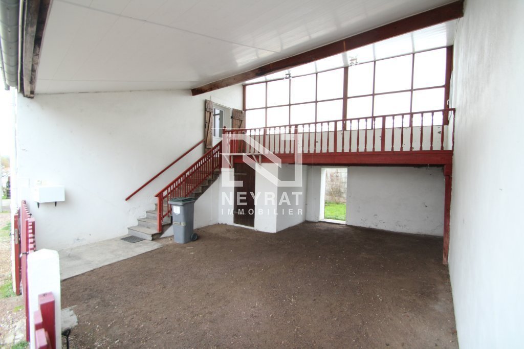 APPARTEMENT T2 A LOUER - ST LEGER SUR DHEUNE - 57.4 m2 - 450�&euro; charges comprises par mois