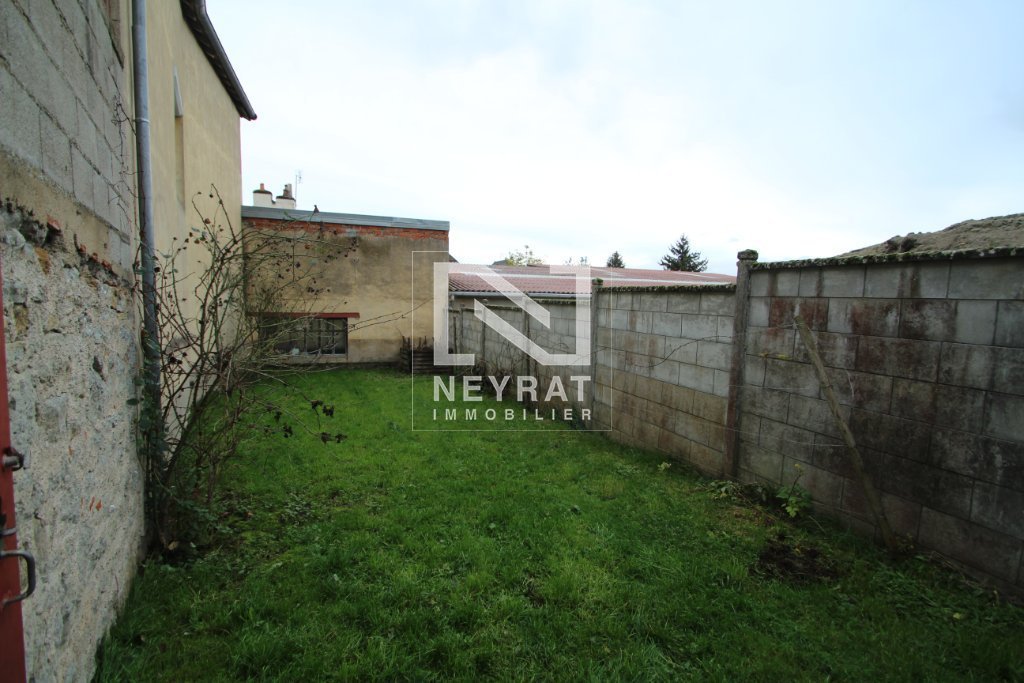 APPARTEMENT T2 A LOUER - ST LEGER SUR DHEUNE - 57.4 m2 - 450�&euro; charges comprises par mois