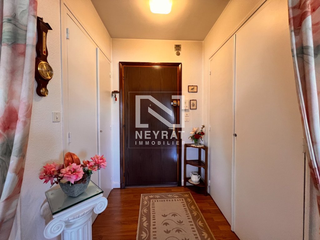 T2 lumineux 67 m  Autun