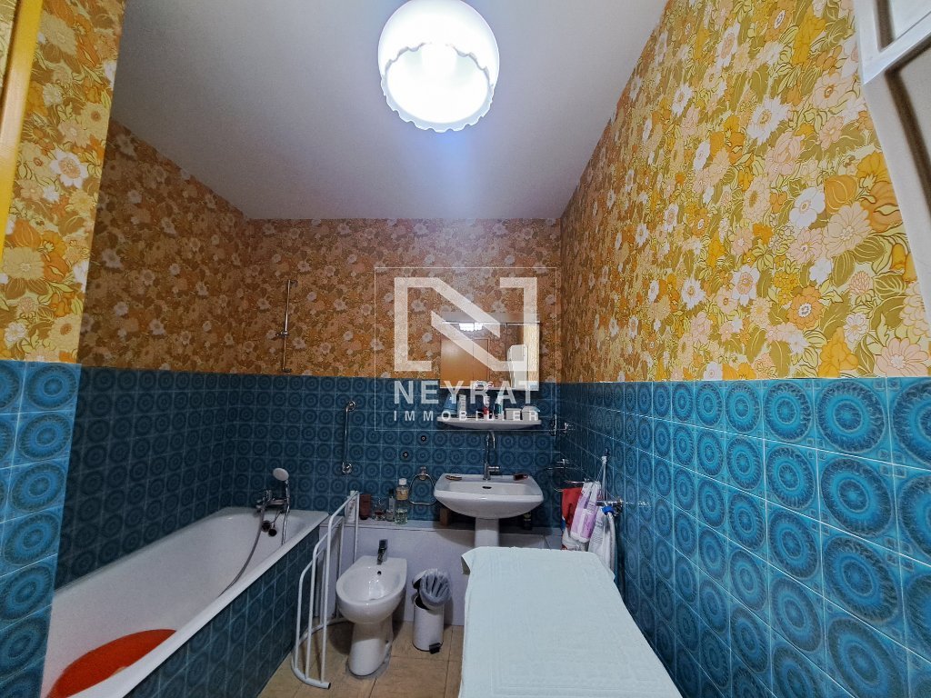 APPARTEMENT T2 A VENDRE - AUTUN - 64.68 m2 - 65 000 €