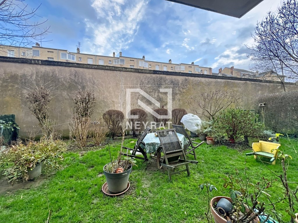 Type 2 bis A VENDRE - AUTUN - 52.93 m2 - 75�000�&euro;