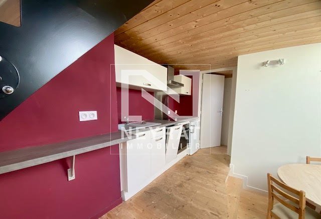 BEAUNE CENTRE - T2 Bis  DUPLEX AVEC MEZZANINE A VENDRE - BEAUNE - 32.37 m2 - 142 000 &euro;