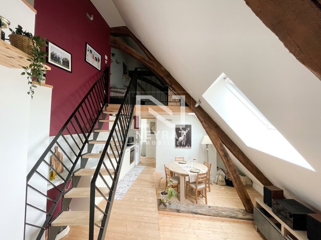 BEAUNE CENTRE - T2 Bis  DUPLEX AVEC MEZZANINE A VENDRE - BEAUNE - 32.37 m2 - 142 000 &euro;