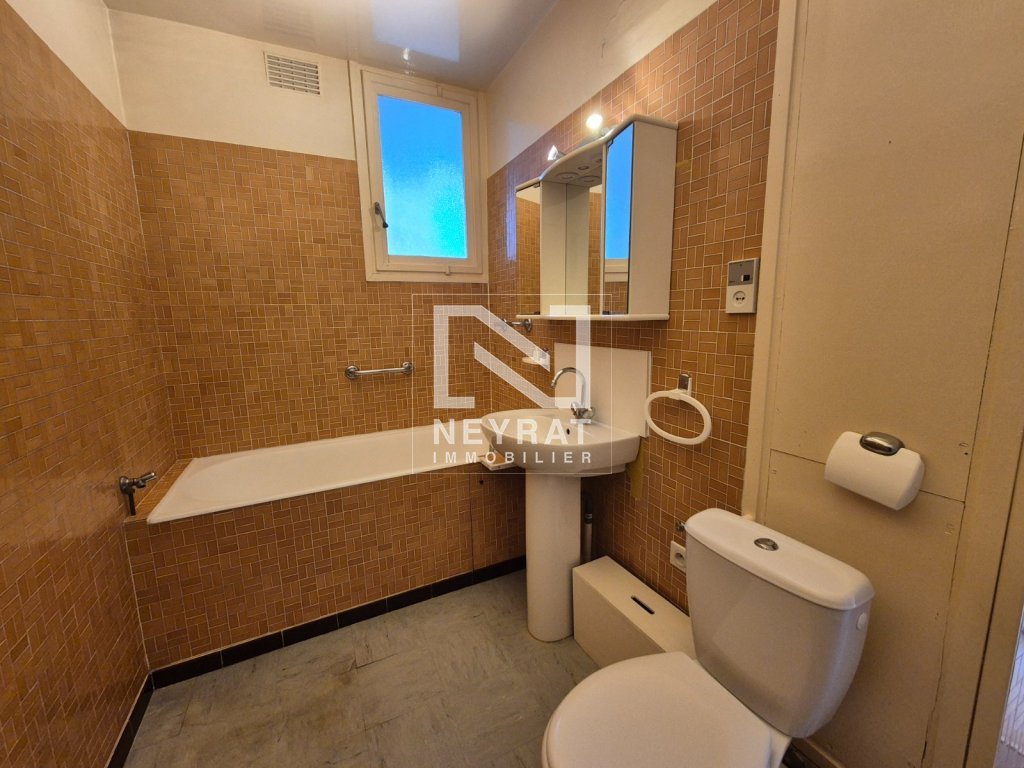 APPARTEMENT T2 - CHAGNY - 44.64 m2 - VENDU