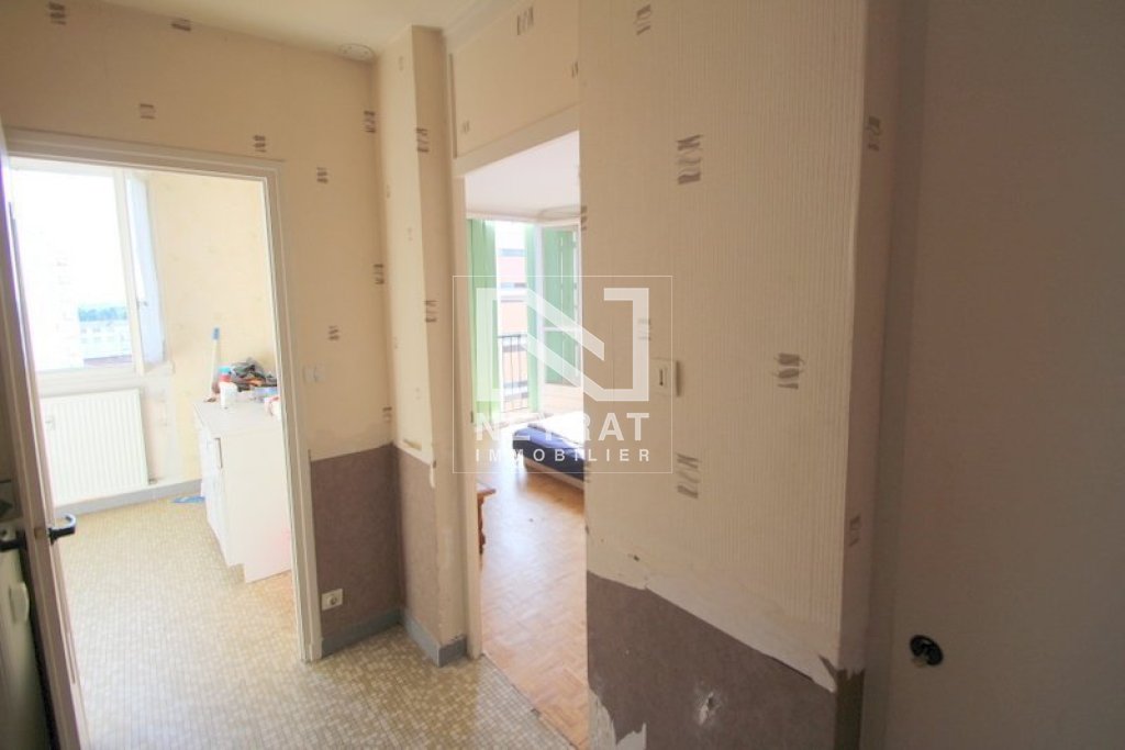 APPARTEMENT T2 - CHALON SUR SAONE - 45.28 m2 - VENDU