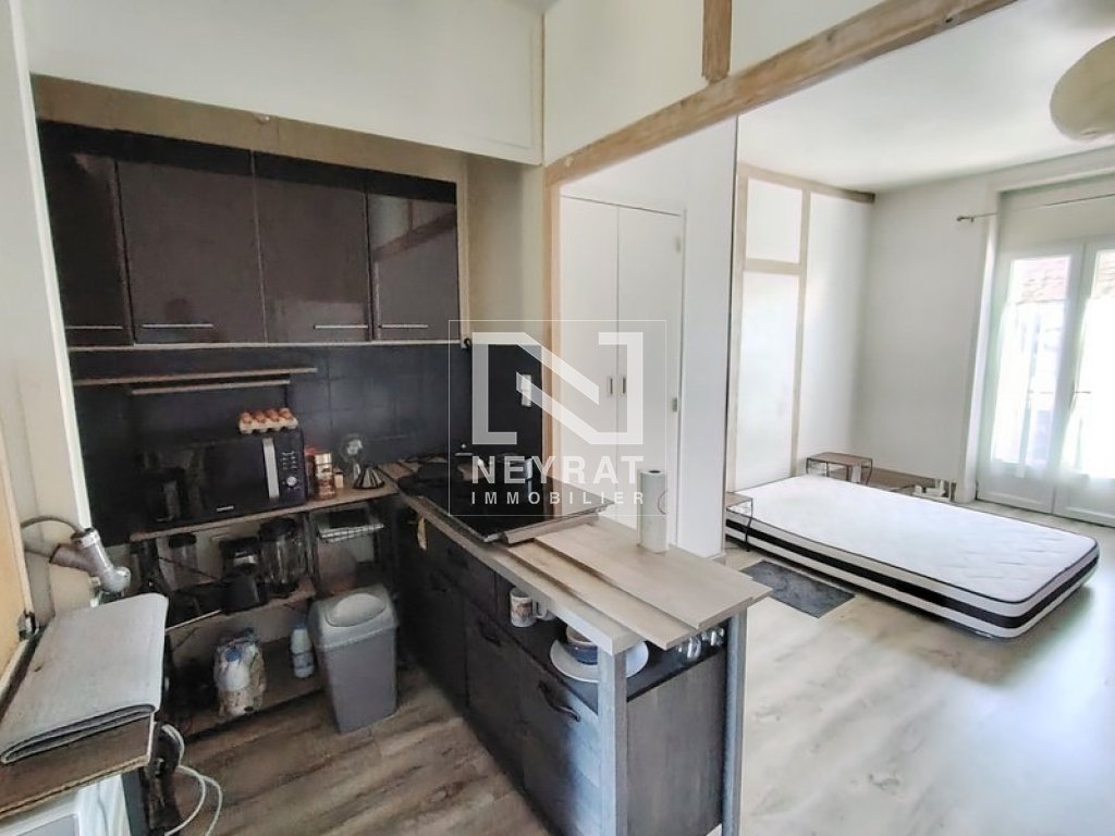 APPARTEMENT T2 - CHALON SUR SAONE - 31.96 m2 - VENDU