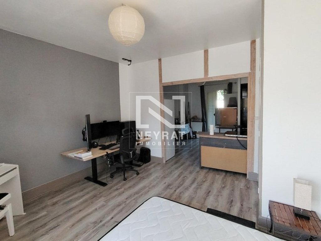 APPARTEMENT T2 - CHALON SUR SAONE - 31.96 m2 - VENDU