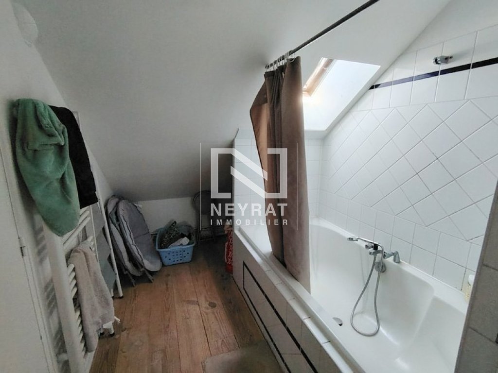 APPARTEMENT T2 - CHALON SUR SAONE - 37.73 m2 - VENDU