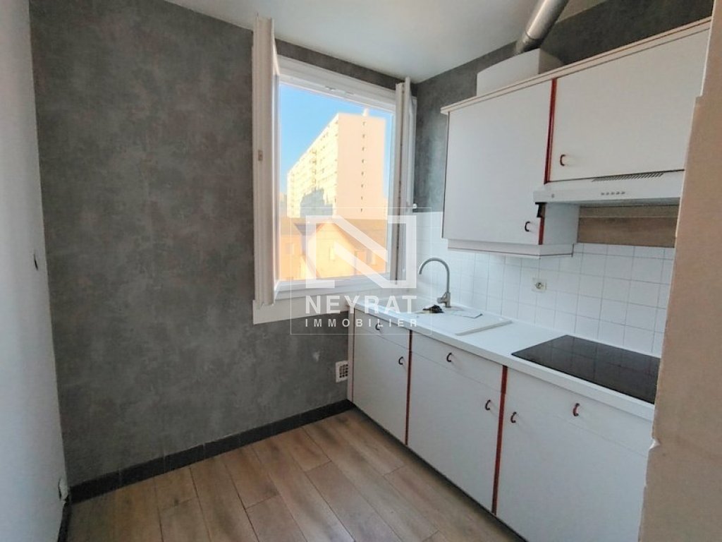 APPARTEMENT T2 A VENDRE - CHALON SUR SAONE - 39.2 m2 - 60000€